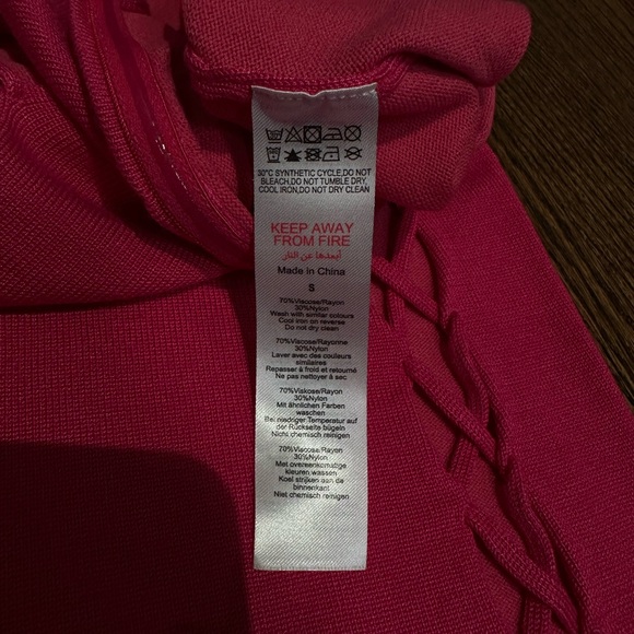 Pretty Little Thing Dress - Picture 8 of 8